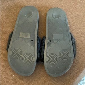 Steve Madden Shoes - Steve Madden slides Steve Madden Shoes - Steve Madden slides